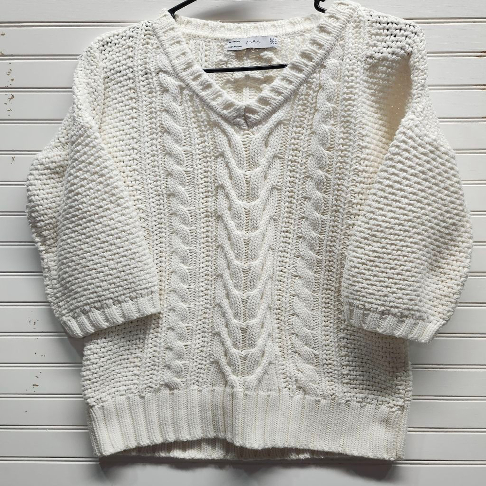 Women's ZARA White Cable Knit V-Neck Sweater M B1